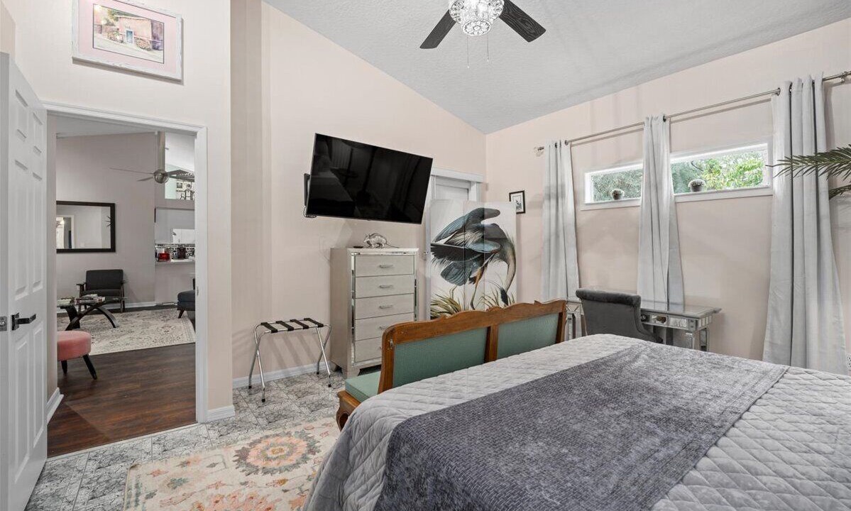 Photo of Bedroom in Cocoa