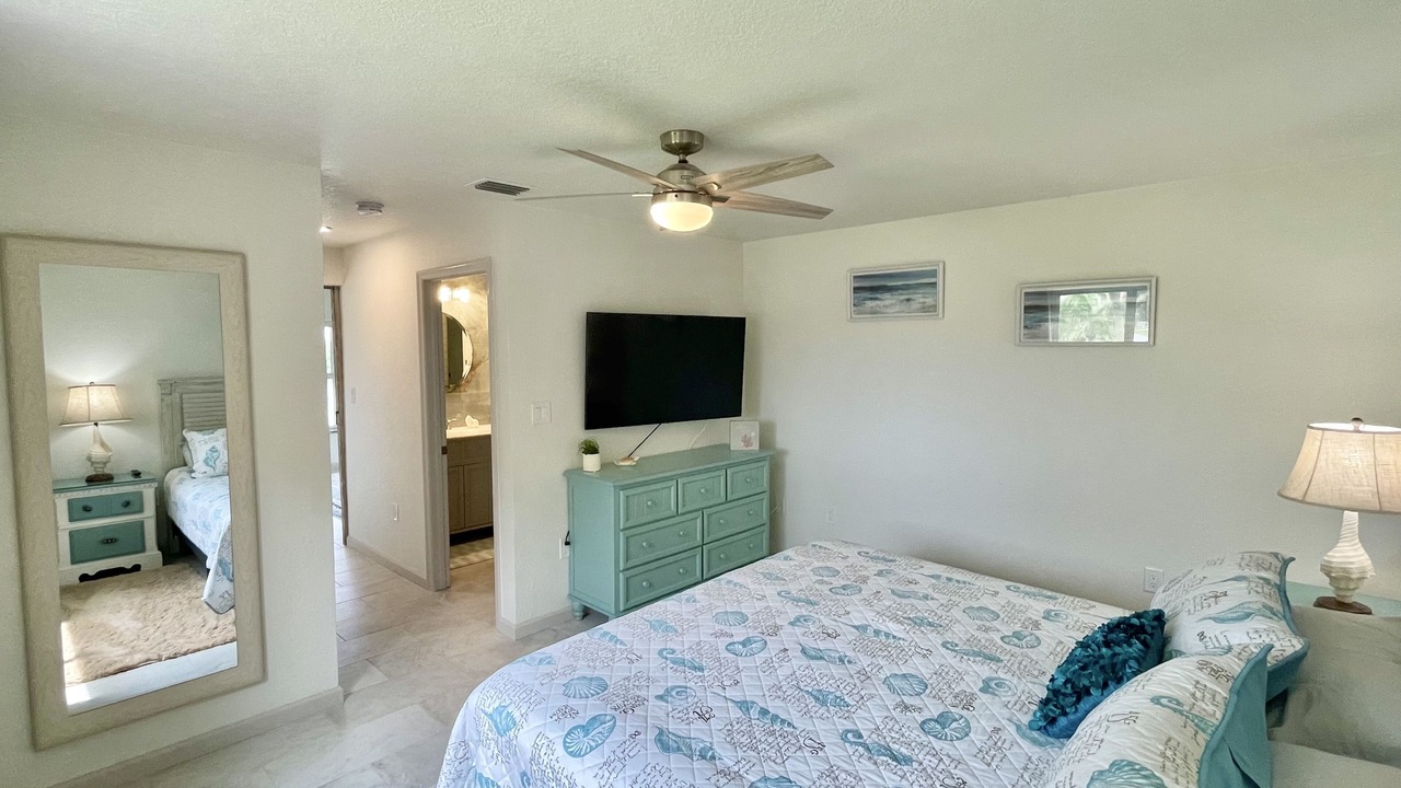 Photo of Bedroom in Cocoa Isles Country Club