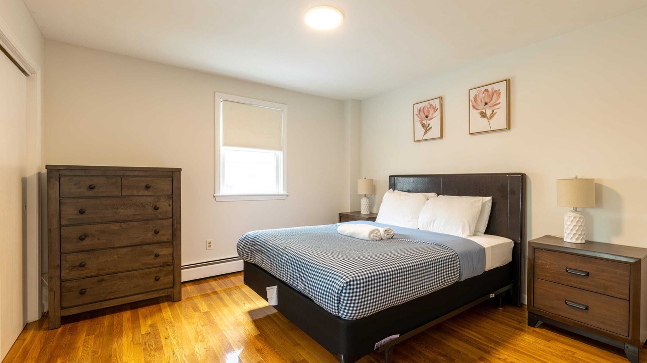 Photo of Bedroom in Wellington-Harrington