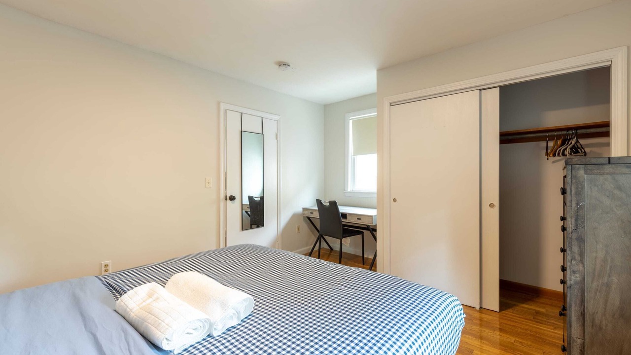 Photo of Bedroom in Wellington-Harrington