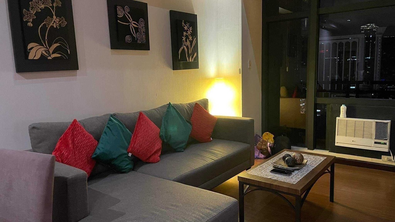 Photo of Livingroom in Downtown