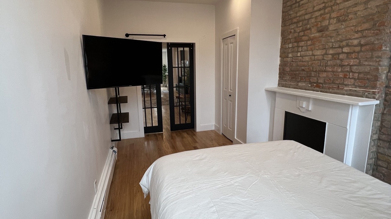 Photo of Bedroom in Bedford-Stuyvesant