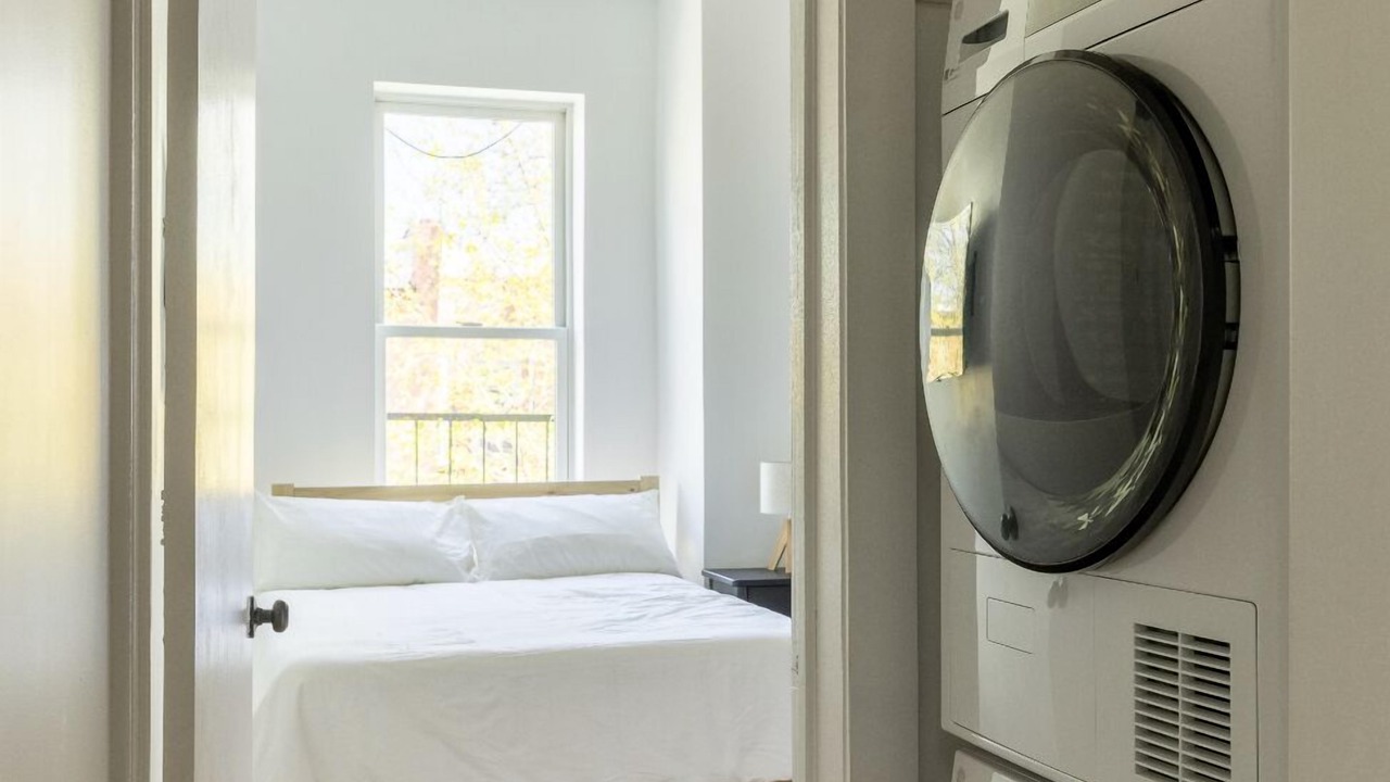 Photo of Bedroom in Bedford-Stuyvesant