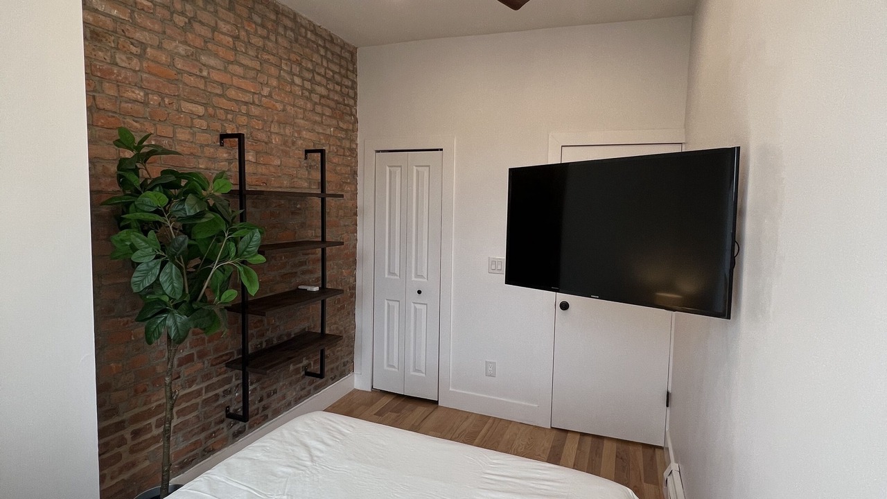 Photo of Bedroom in Bedford-Stuyvesant