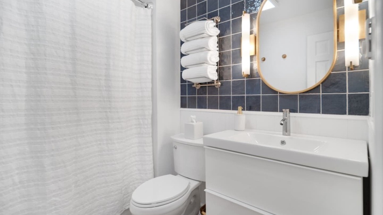 Photo of Bathroom in Ovid