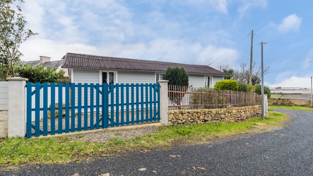 Photo of Outdoor in Plougrescant