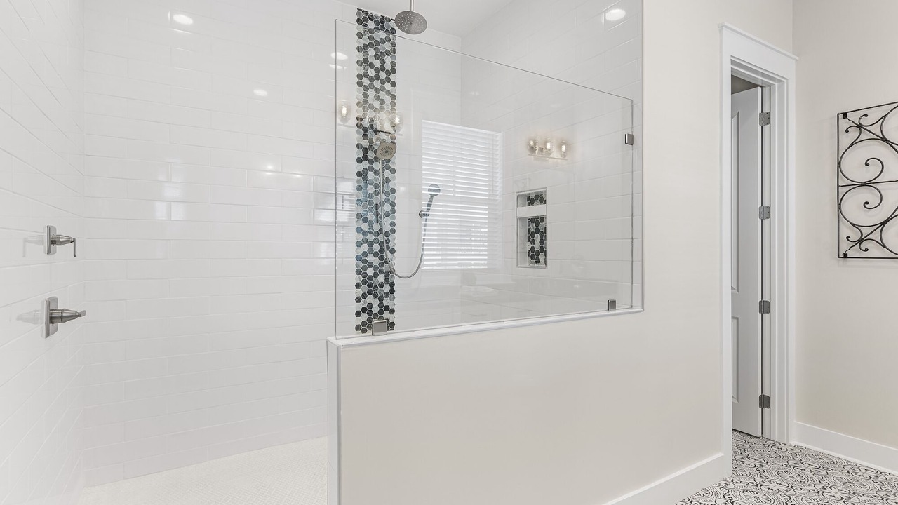 Photo of Bathroom in Lakeside at Blue Mountain Beach