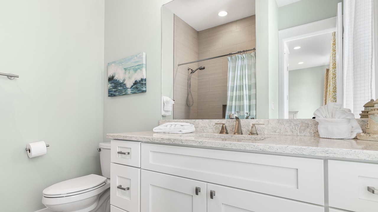 Photo of Bathroom in Lakeside at Blue Mountain Beach