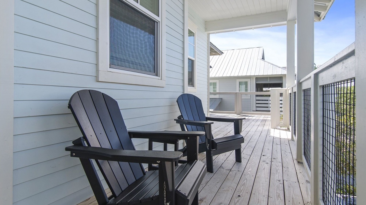 Photo of Patio Balcony in Lakeside at Blue Mountain Beach