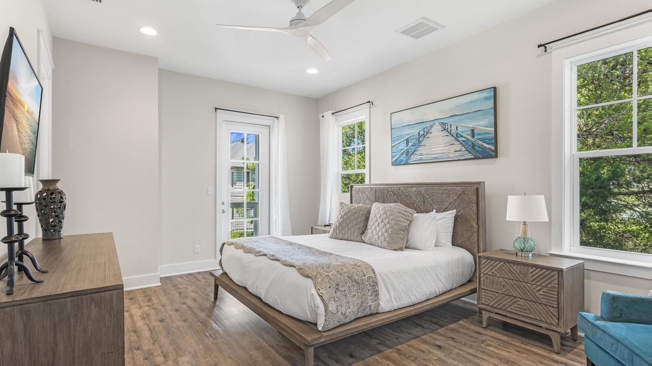 Photo of Bedroom in Lakeside at Blue Mountain Beach