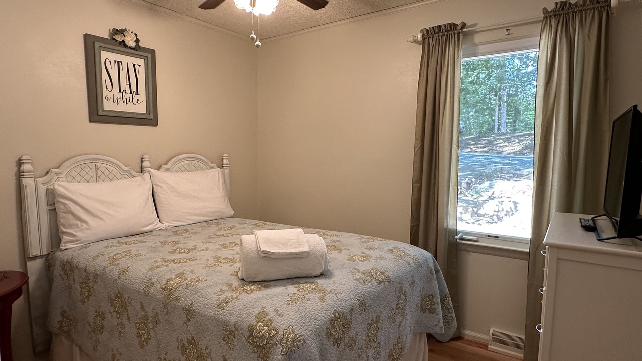 Photo of Bedroom in High Point