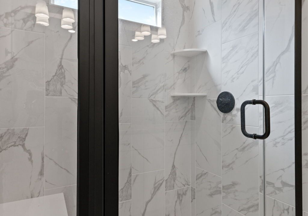 Photo of Bathroom in Jeffersonville - Clarksville