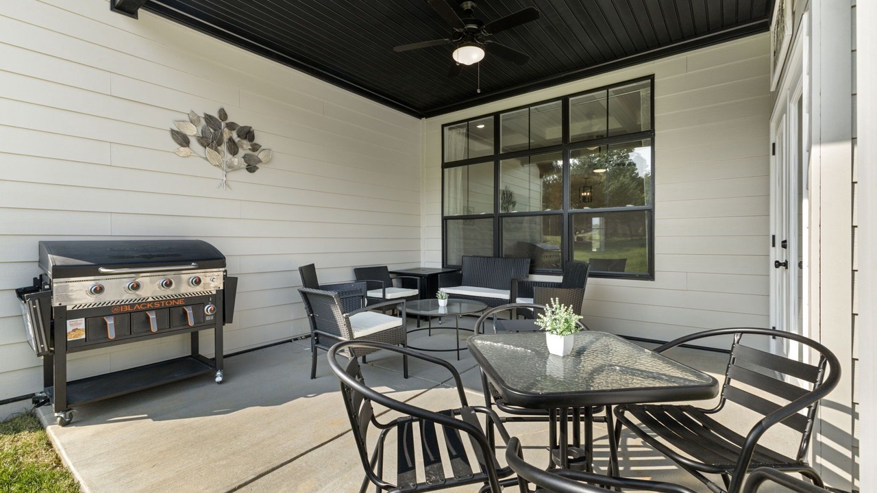 Photo of Outdoor in Jeffersonville - Clarksville