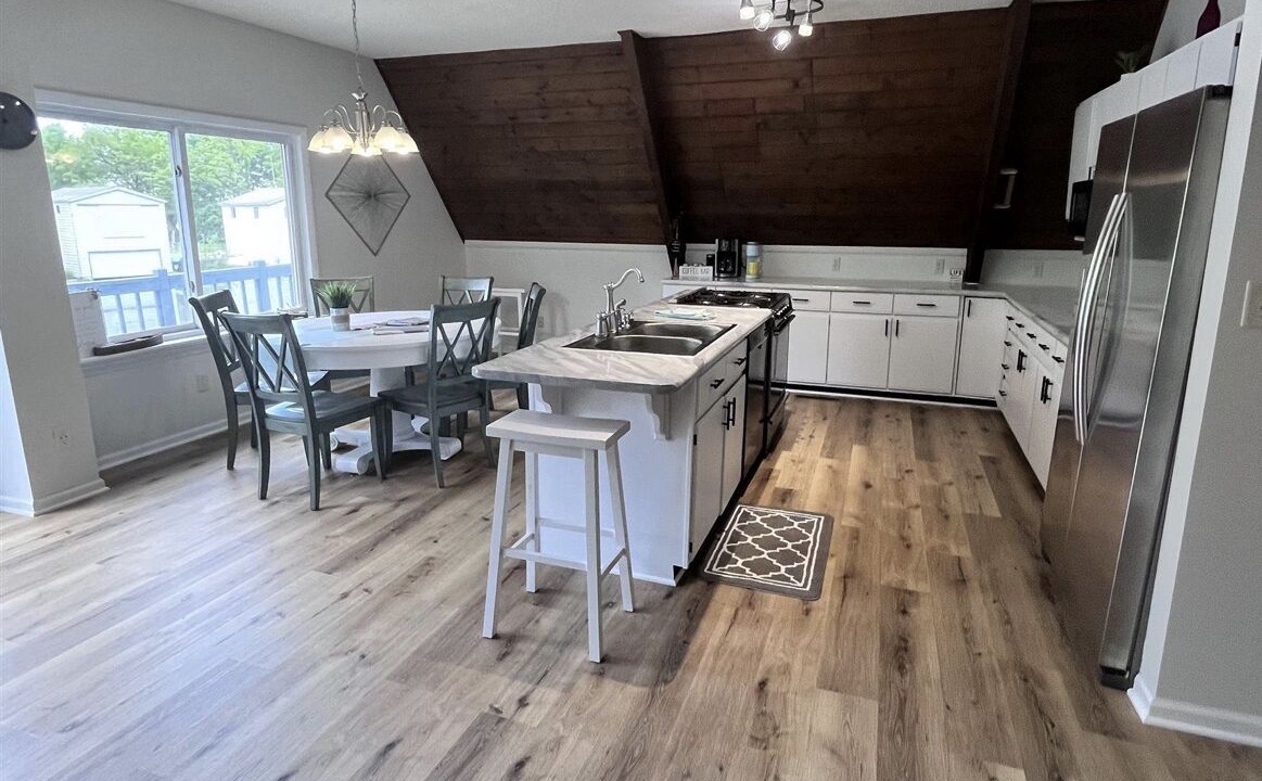Photo of Kitchen in Enchanted Hills