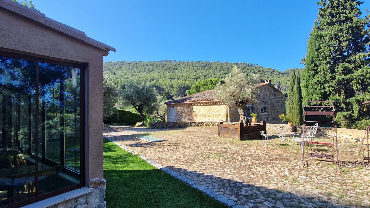 Photo of Patio Balcony in Le Castellet