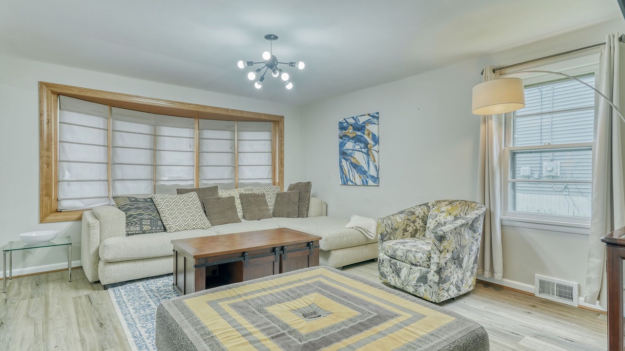 Photo of Livingroom in Rochester