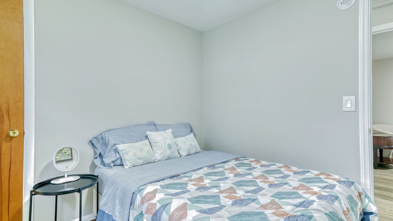 Photo of Bedroom in Rochester
