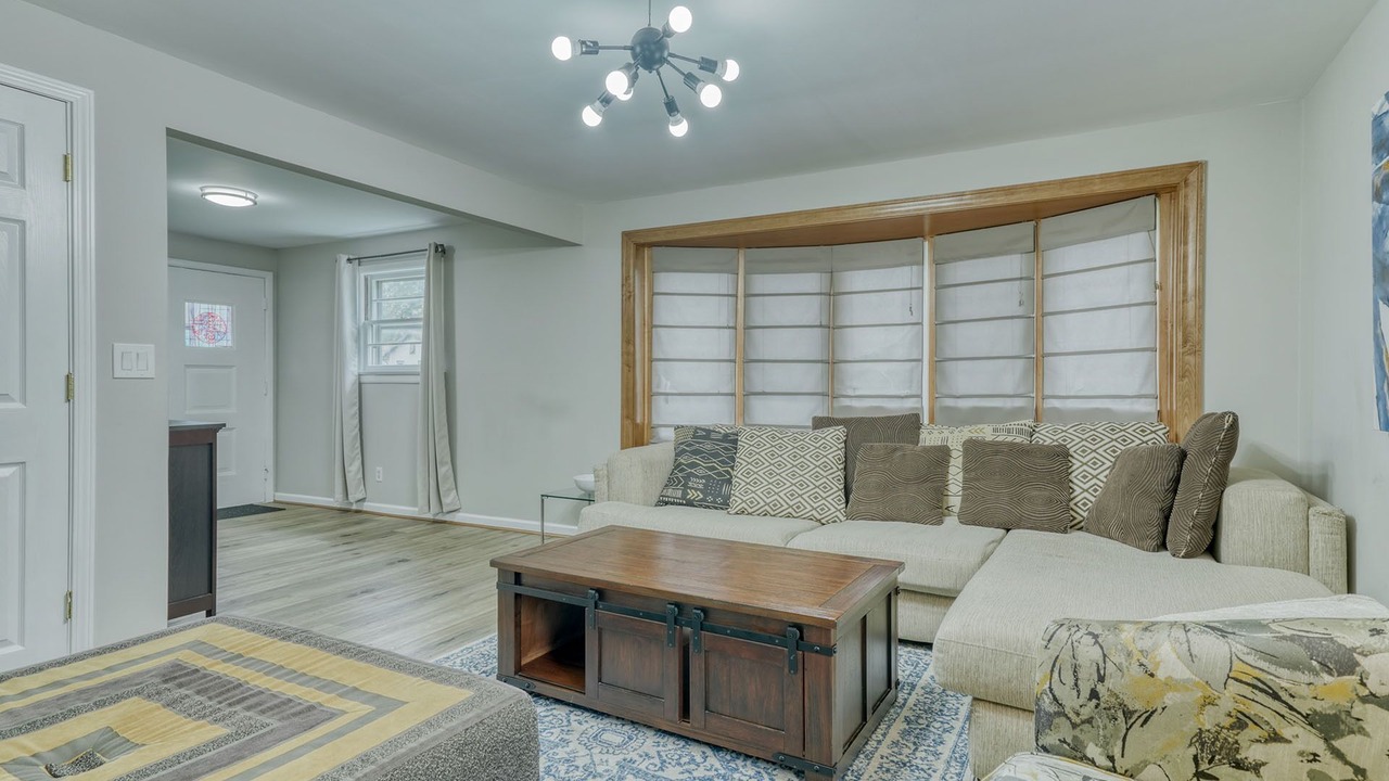 Photo of Livingroom in Rochester