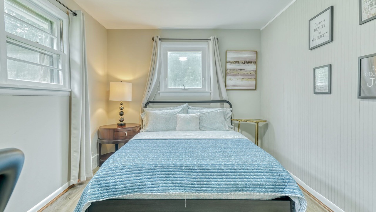 Photo of Bedroom in Rochester