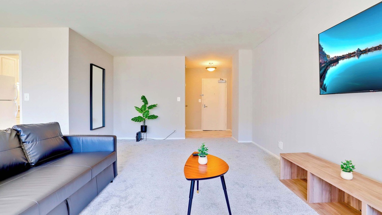 Photo of Livingroom in Aurora Highlands