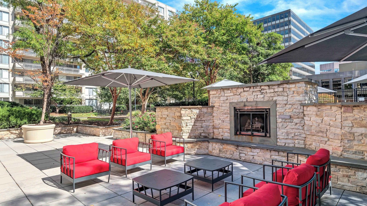 Photo of Patio Balcony in Aurora Highlands