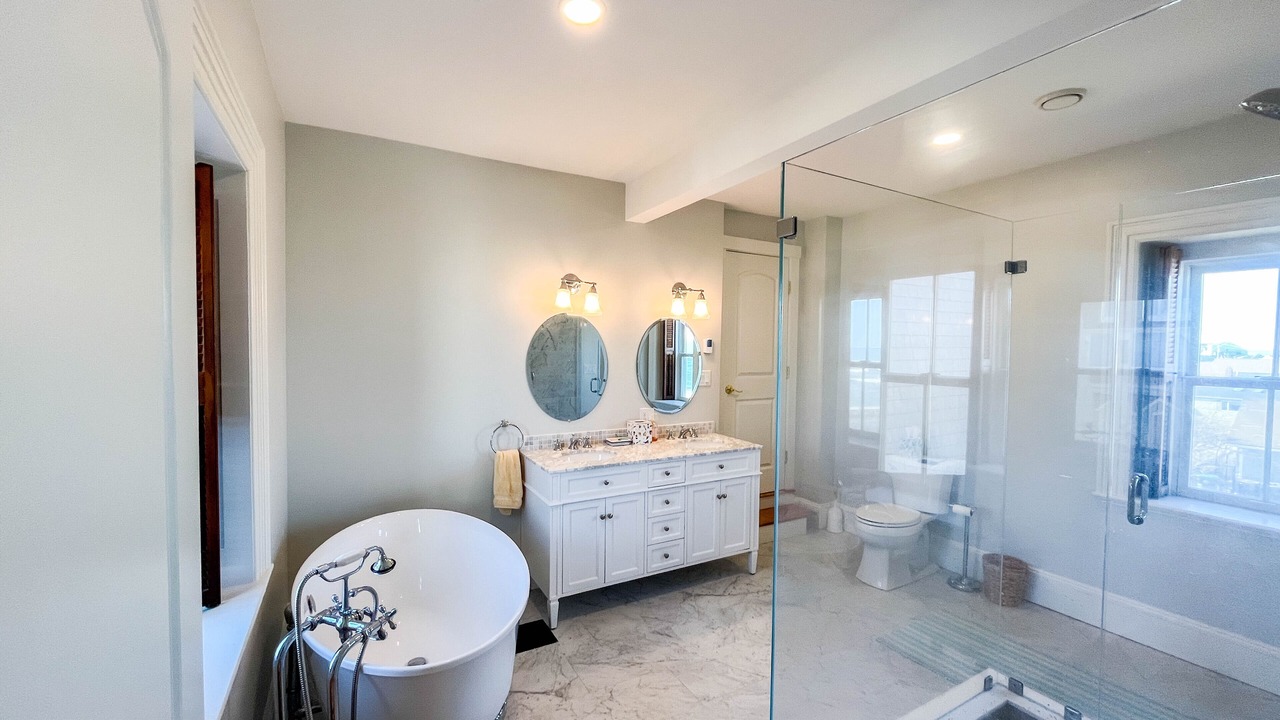 Photo of Bathroom in Brant Rock