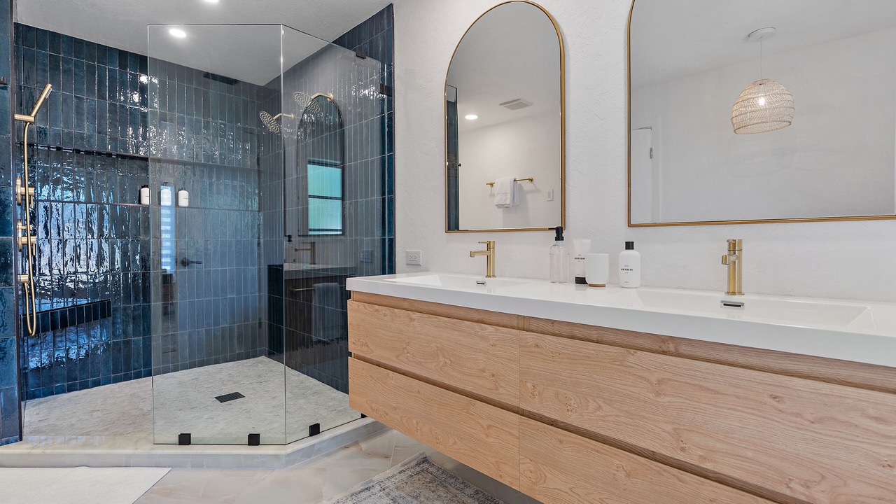 Photo of Bathroom in Arlington Park
