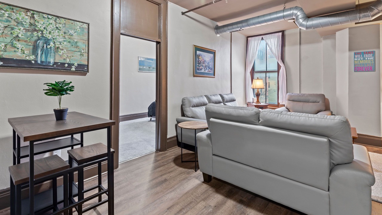 Photo of Livingroom in Downtown Syracuse