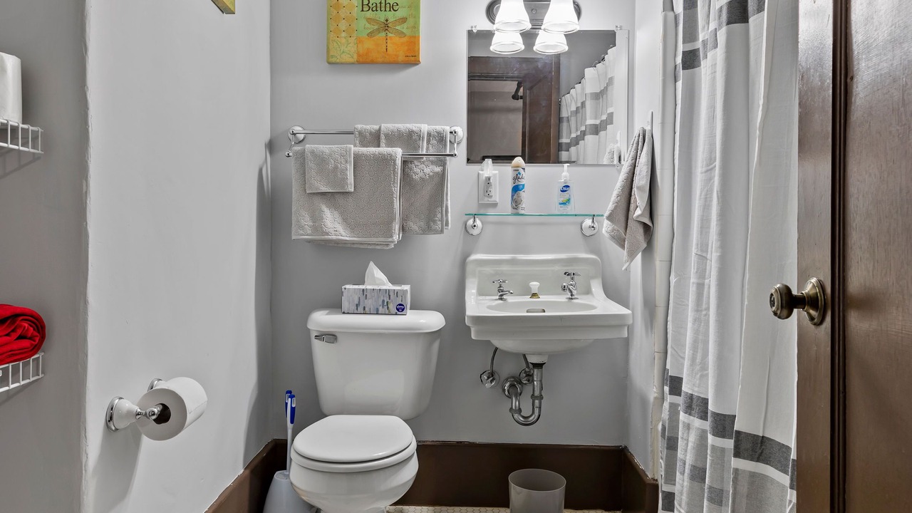 Photo of Bathroom in Downtown Syracuse