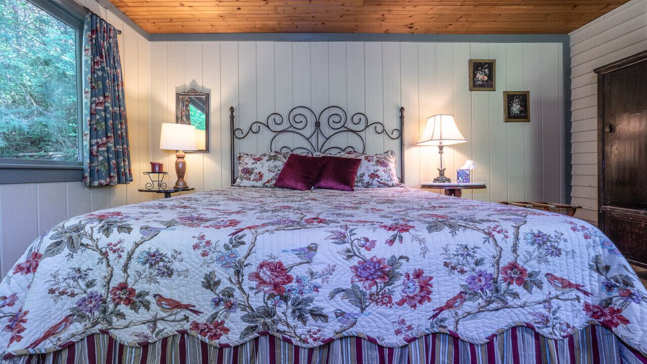Photo of Bedroom in Lexington