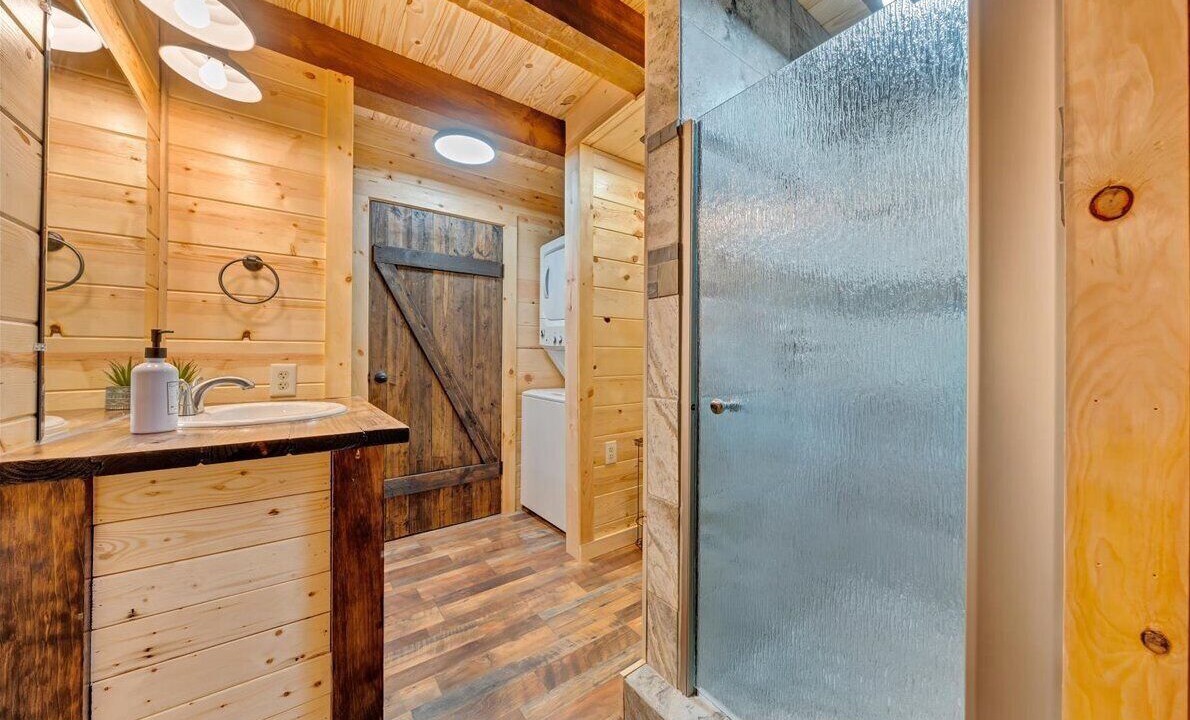 Photo of Bathroom in Troutville