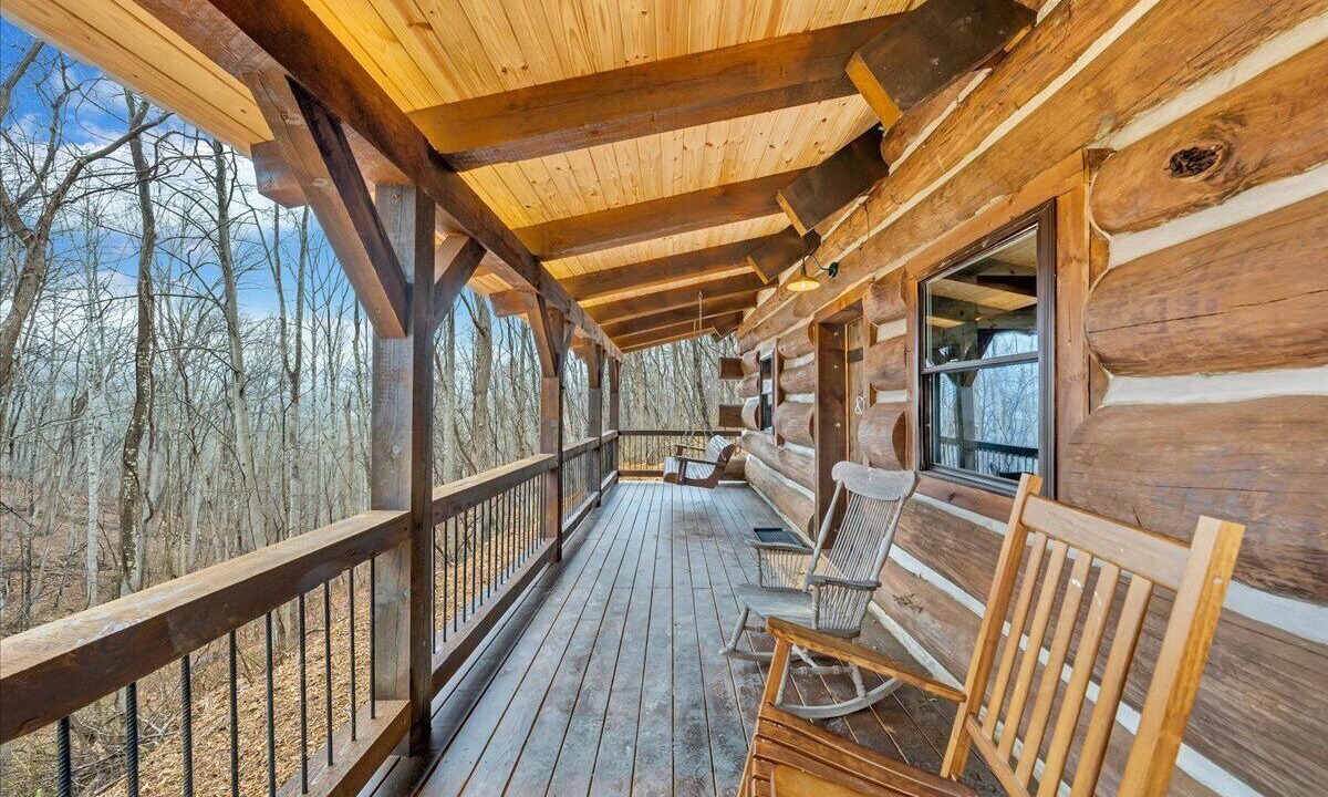 Photo of Patio Balcony in Troutville