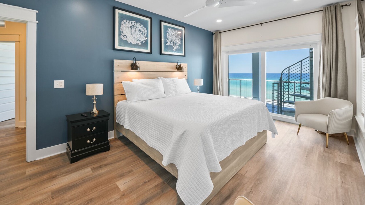Photo of Bedroom in Laguna Beach Estates
