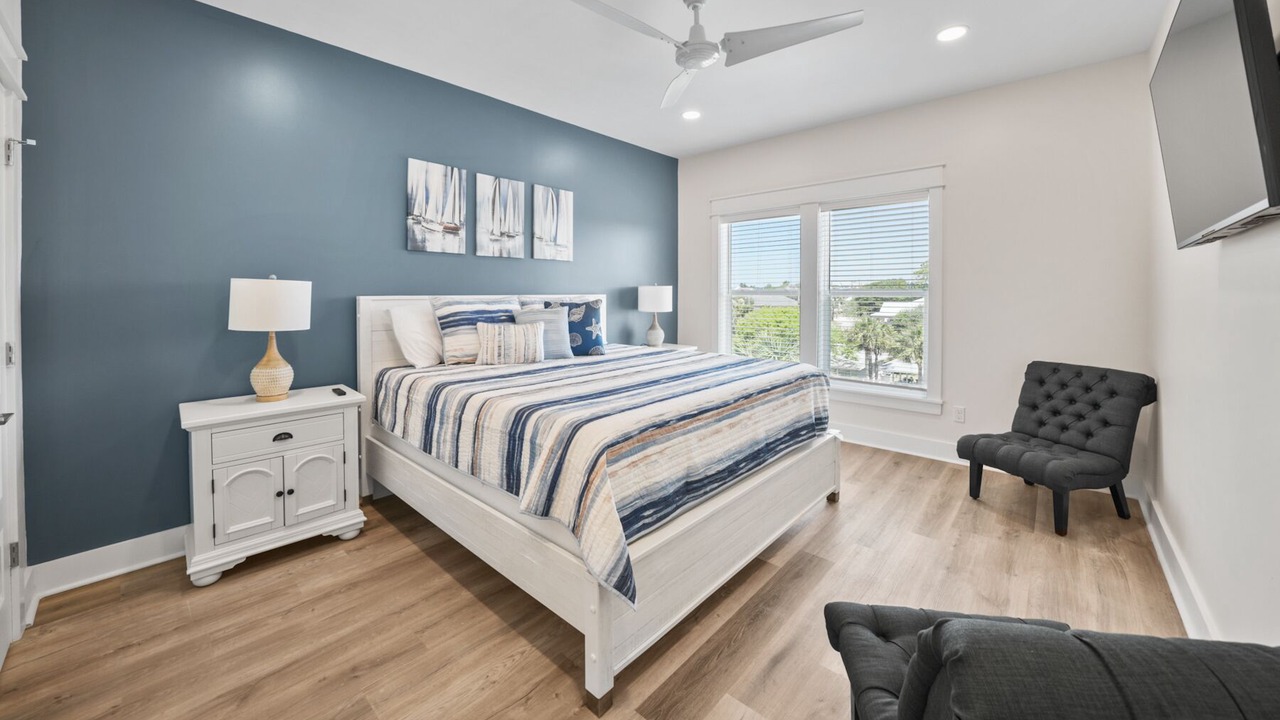 Photo of Bedroom in Laguna Beach Estates