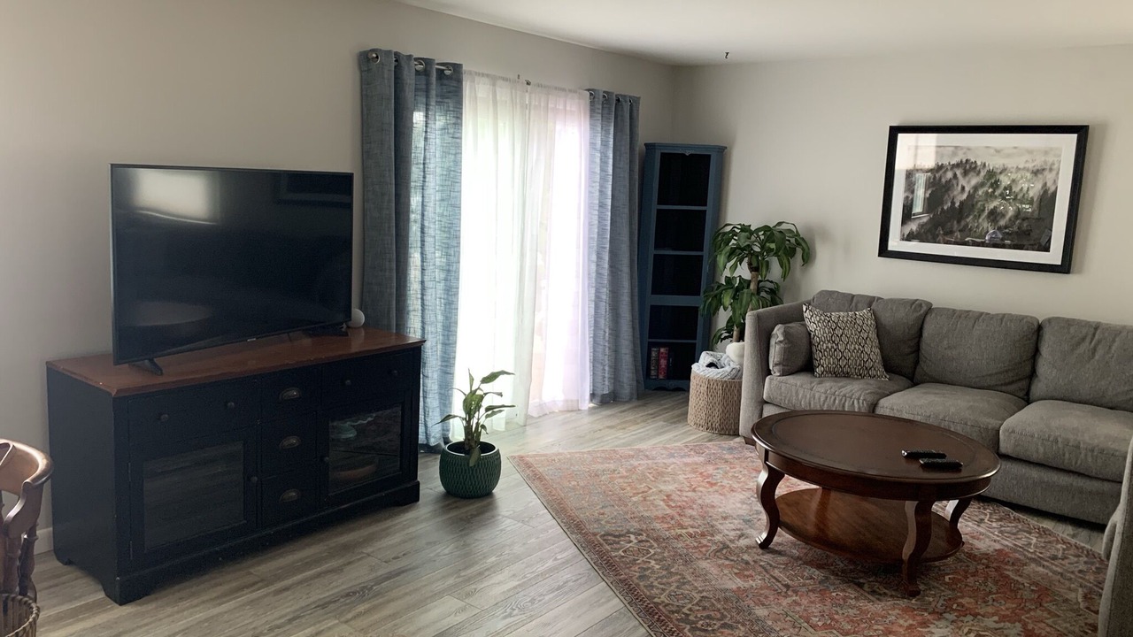 Photo of Livingroom in Port Douglass