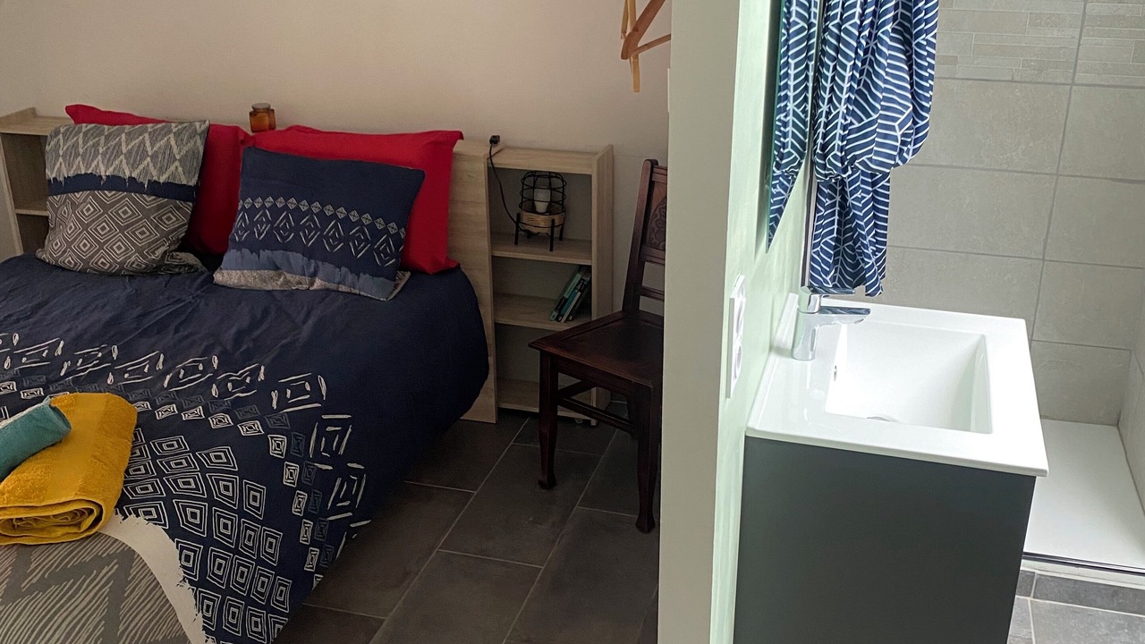 Photo of Bedroom in Maslives