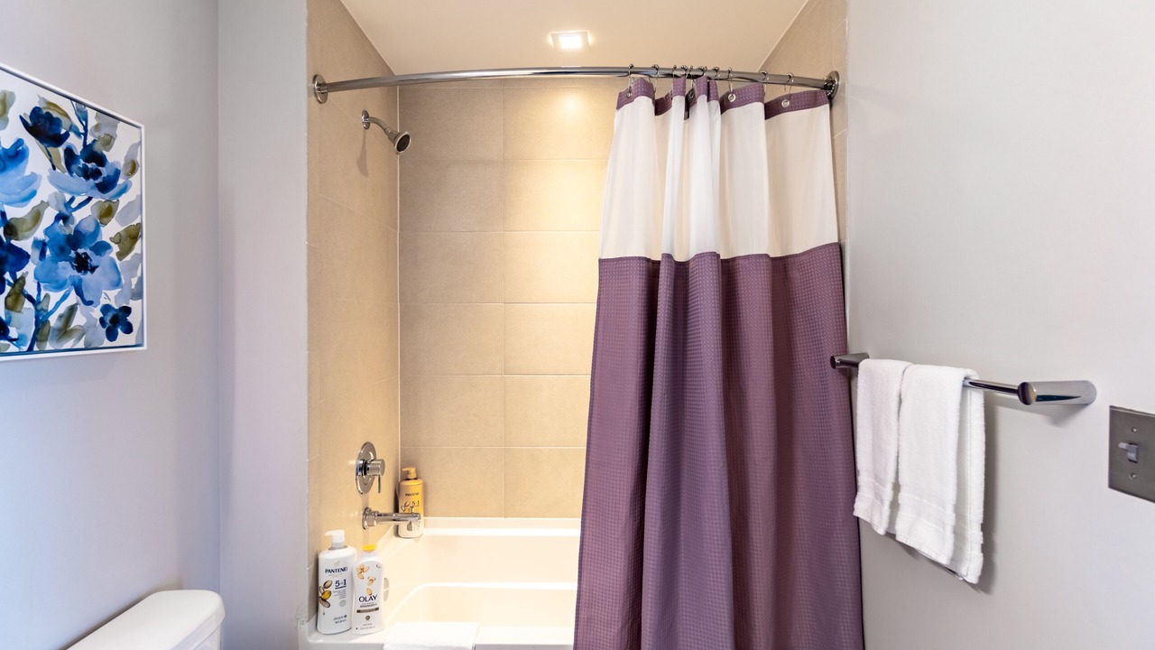 Photo of Bathroom in Aurora Highlands