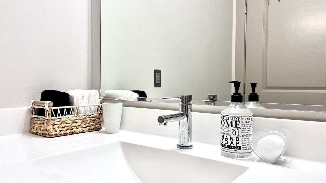Photo of Bathroom in Aurora Highlands