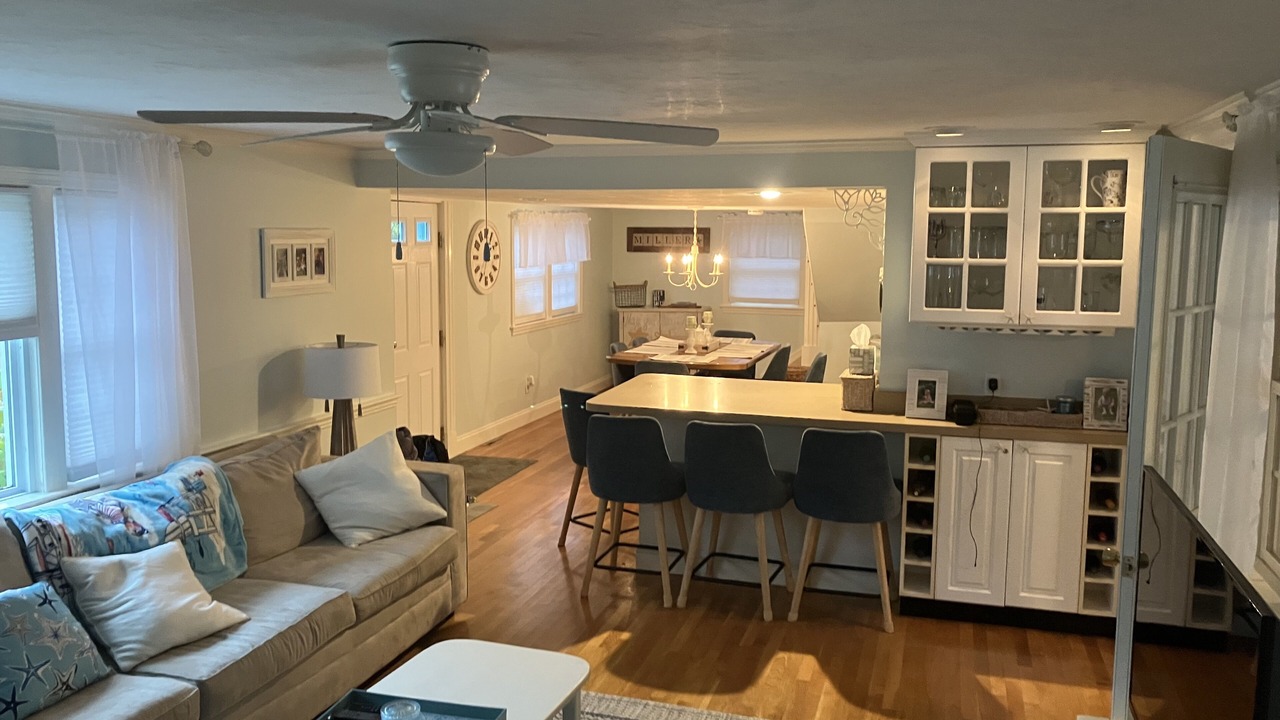 Photo of Livingroom in West Hyannisport