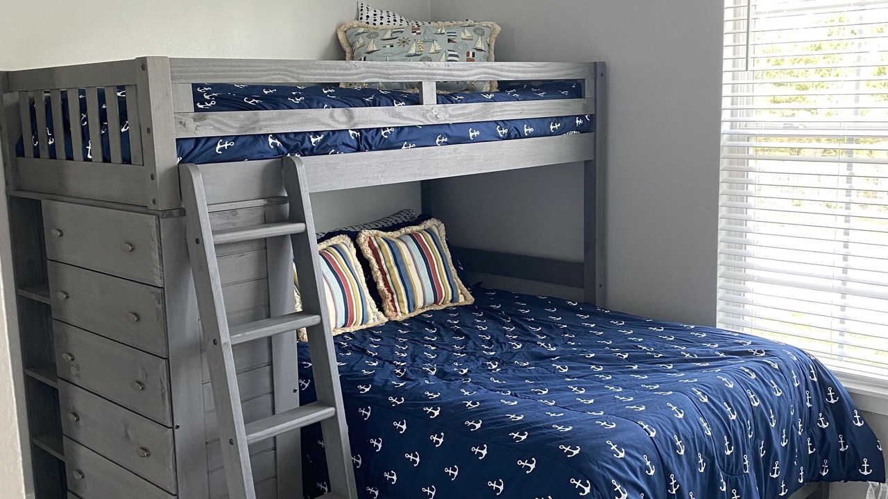 Photo of Bedroom in Carrabelle