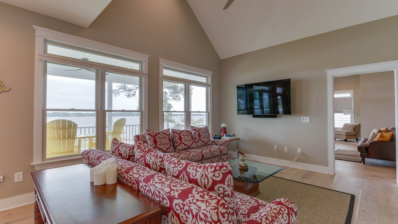Photo of Livingroom in Cobbs Creek
