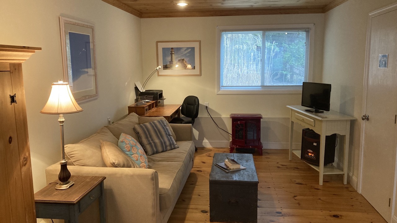 Photo of Livingroom in East Dennis