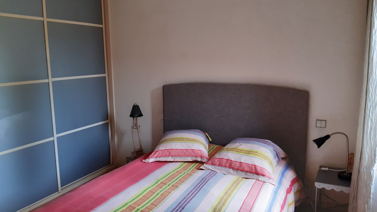 Photo of Bedroom in Hillion