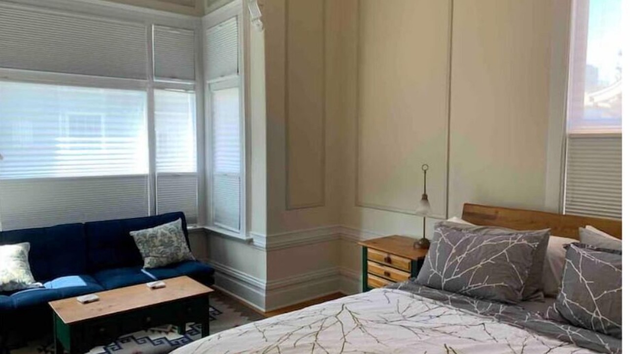 Photo of Bedroom in Hollowville