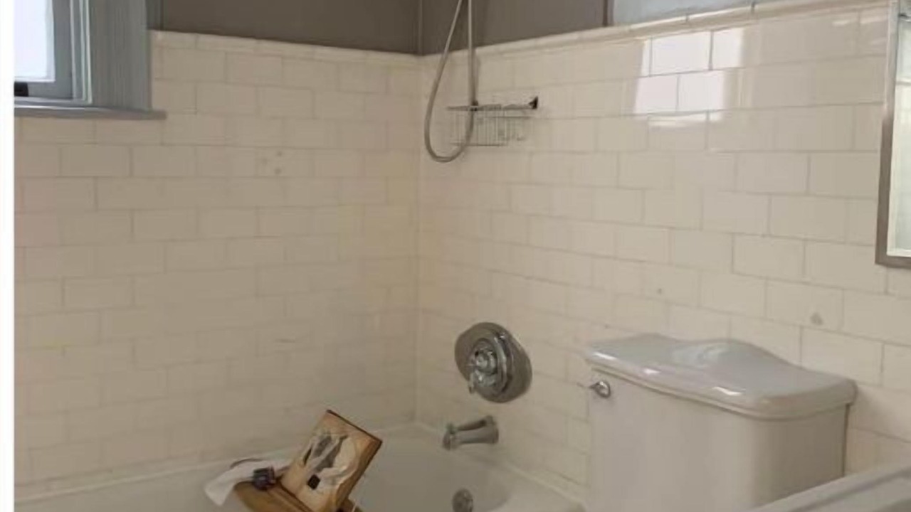Photo of Bathroom in Hollowville