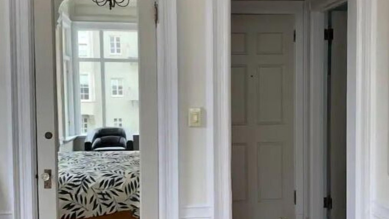 Photo of Bedroom in Hollowville