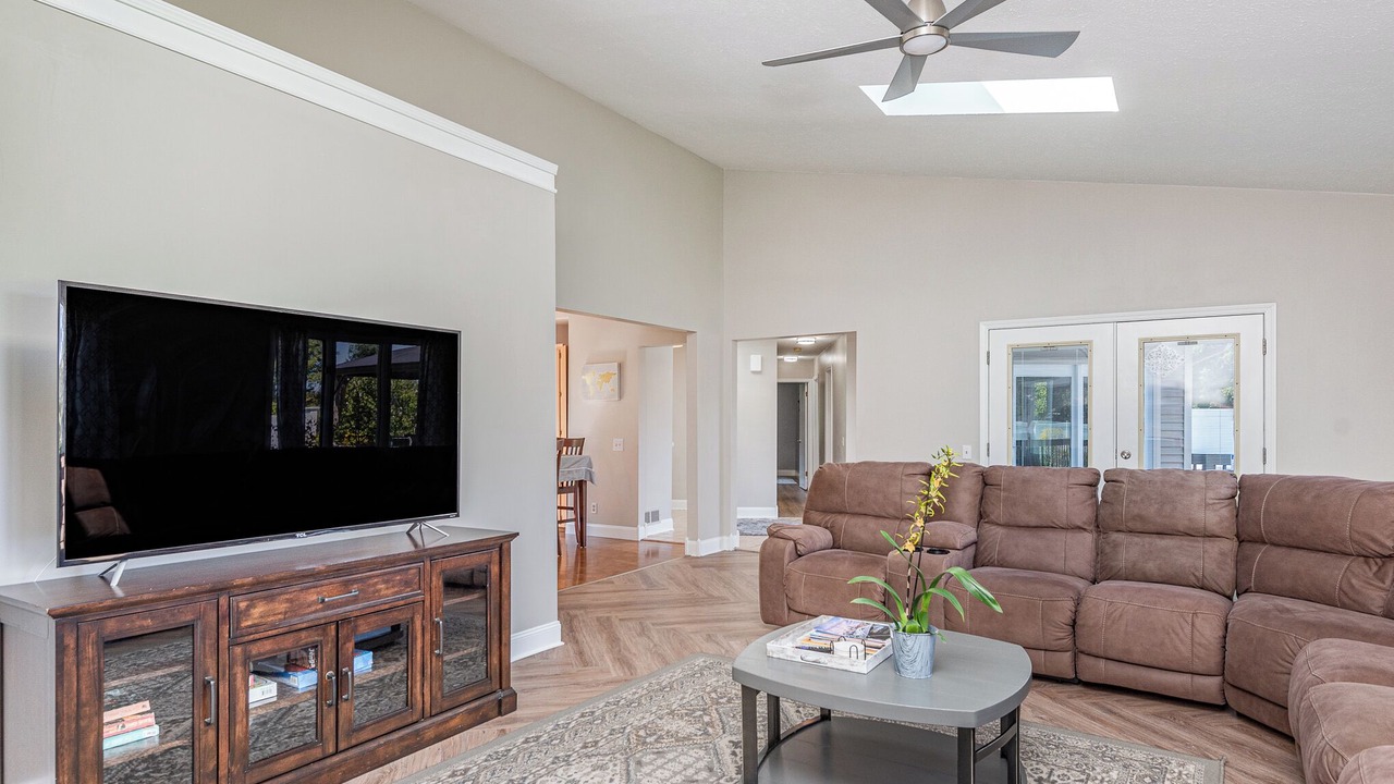 Photo of Livingroom in West Henrietta