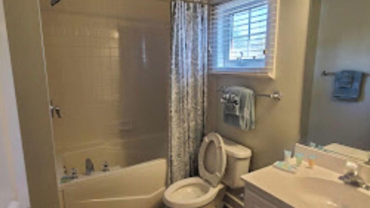 Photo of Bathroom in Lackey