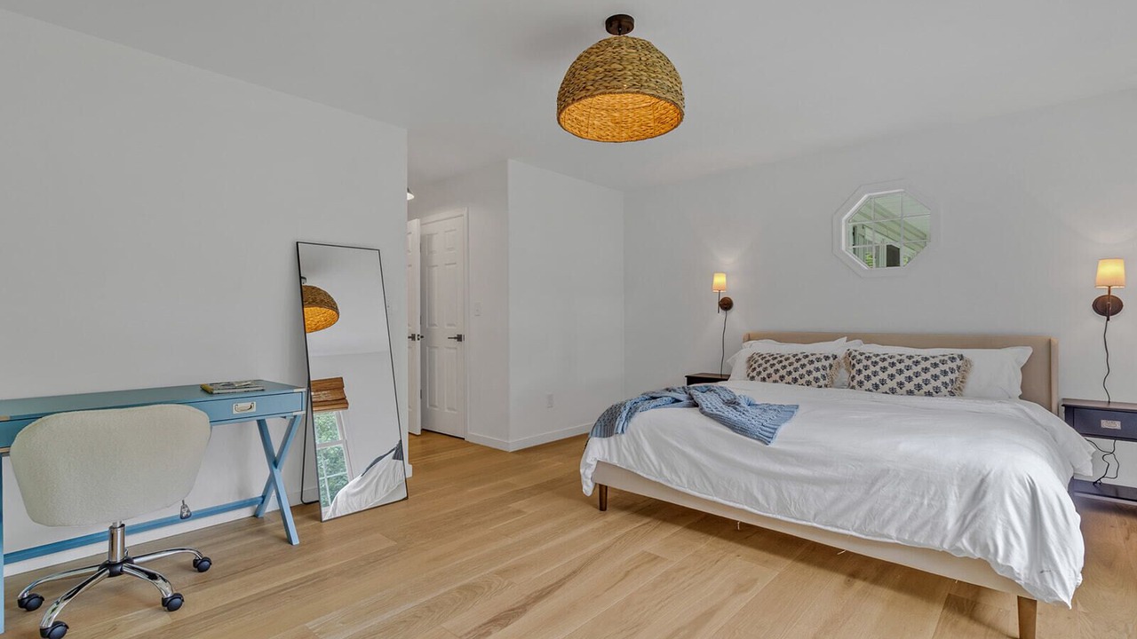 Photo of Bedroom in Cobbs Creek