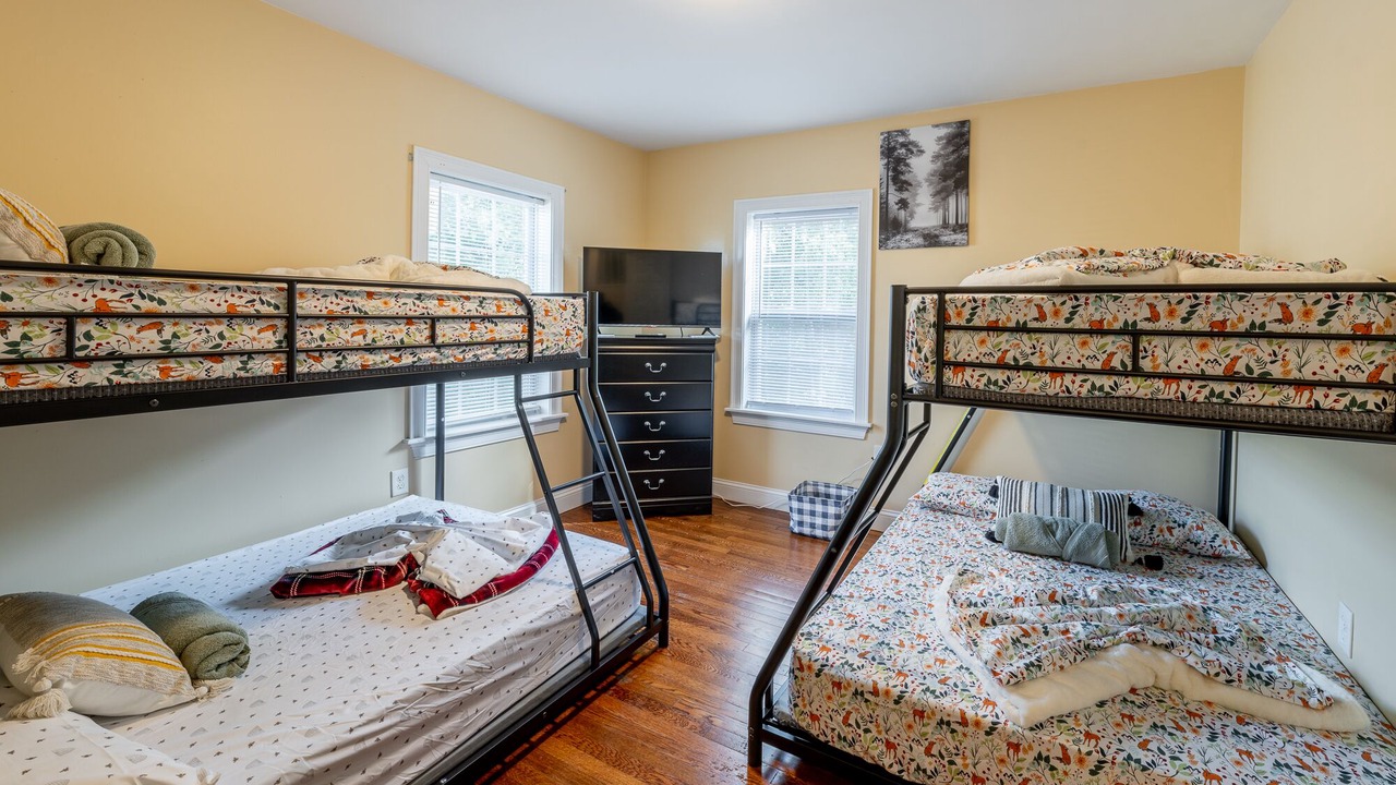 Photo of Bedroom in Quincy